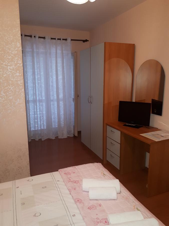 Apartments Tutina Bibinje Exterior foto